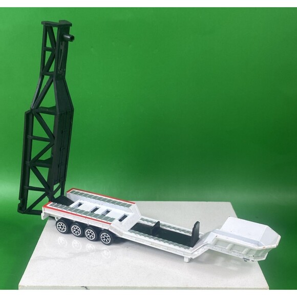 Vintage RealToy NASA Truck Trailer And Shuttle Transport - Picture 7 of 14